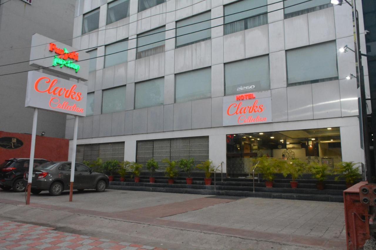 Hotel Clarks Collection Vadodara Buitenkant foto