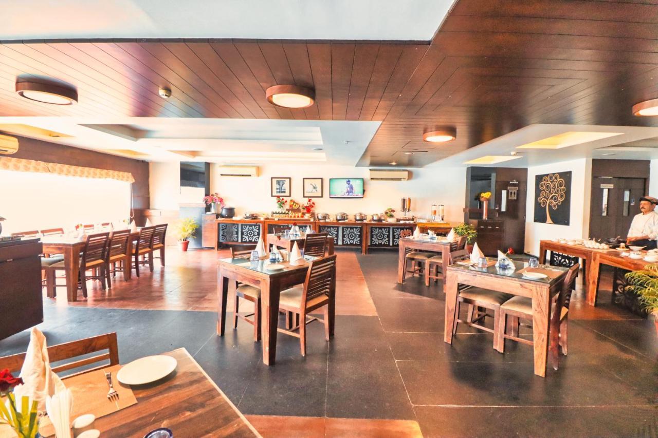 Hotel Clarks Collection Vadodara Buitenkant foto