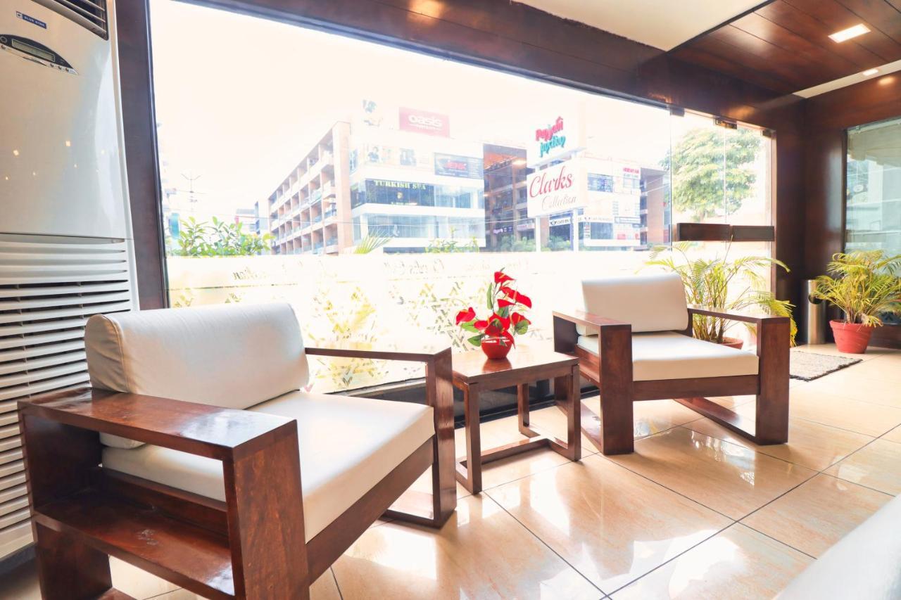 Hotel Clarks Collection Vadodara Buitenkant foto