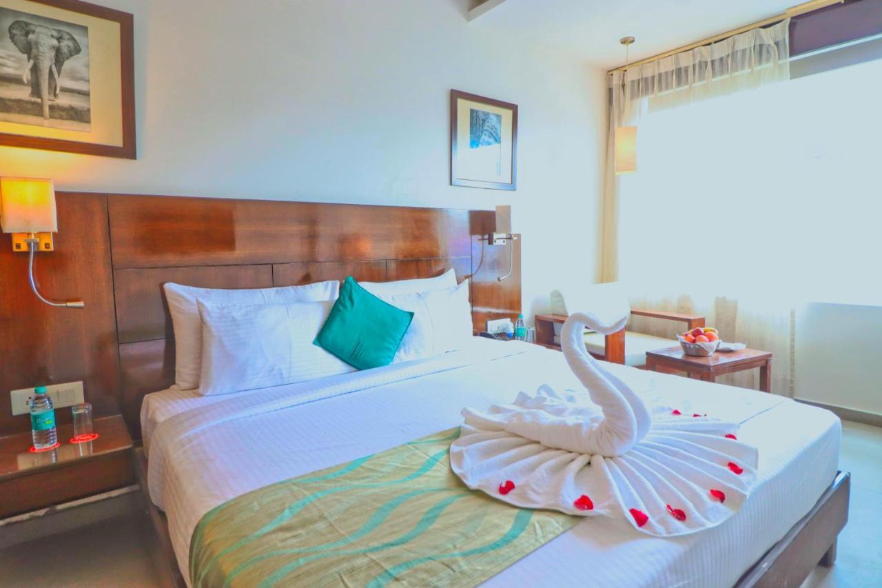 Hotel Clarks Collection Vadodara Buitenkant foto