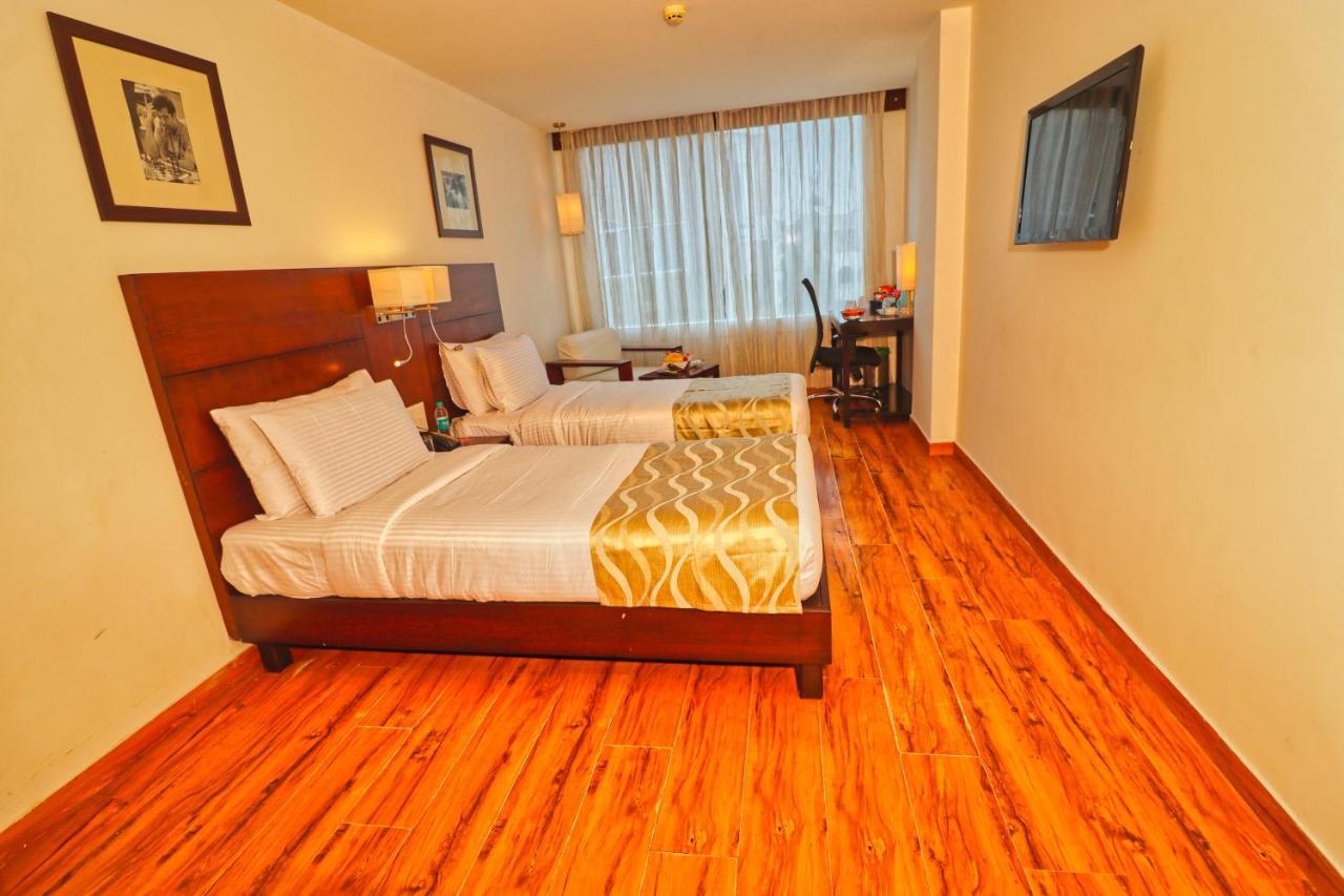 Hotel Clarks Collection Vadodara Buitenkant foto