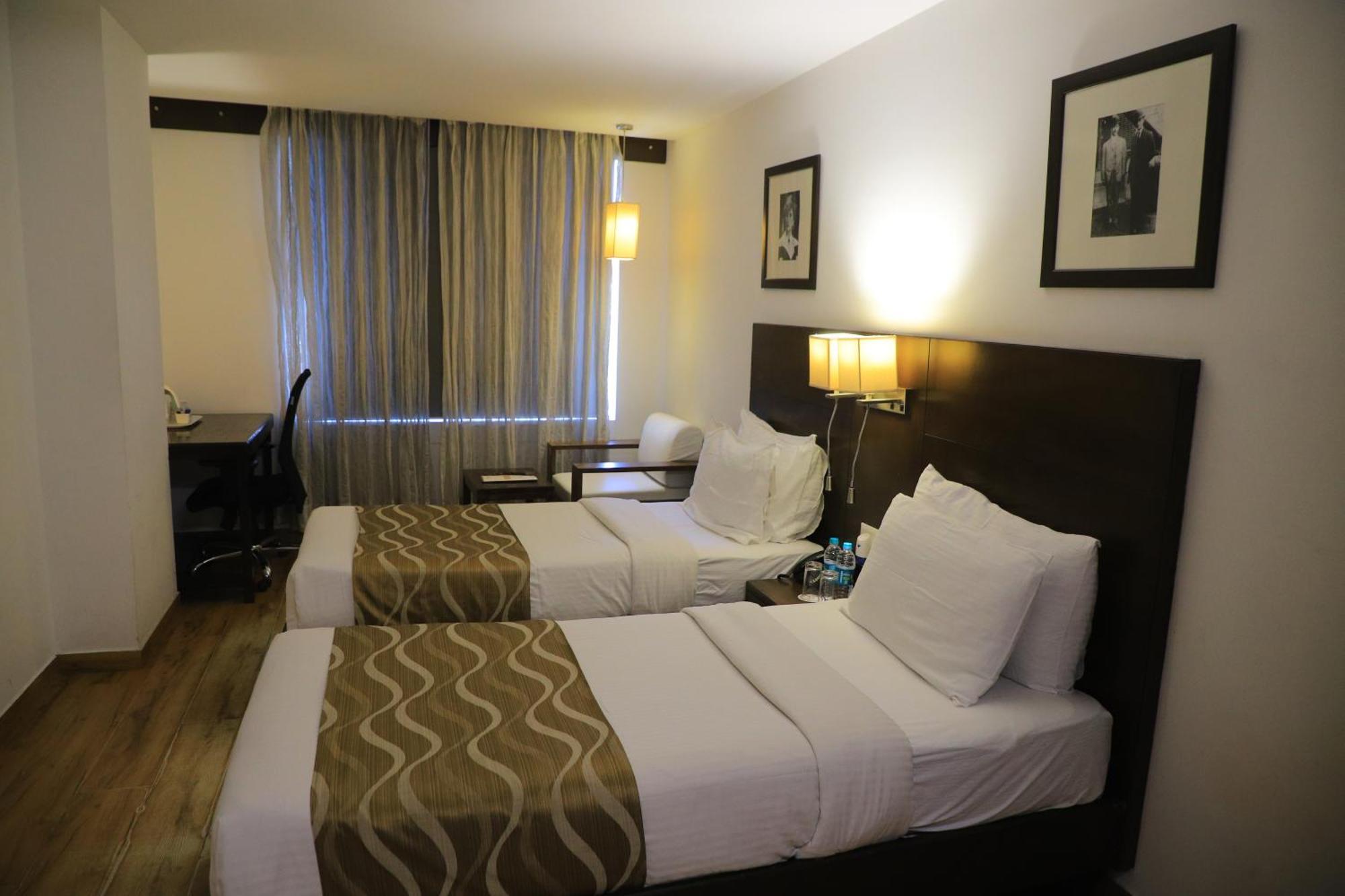 Hotel Clarks Collection Vadodara Buitenkant foto