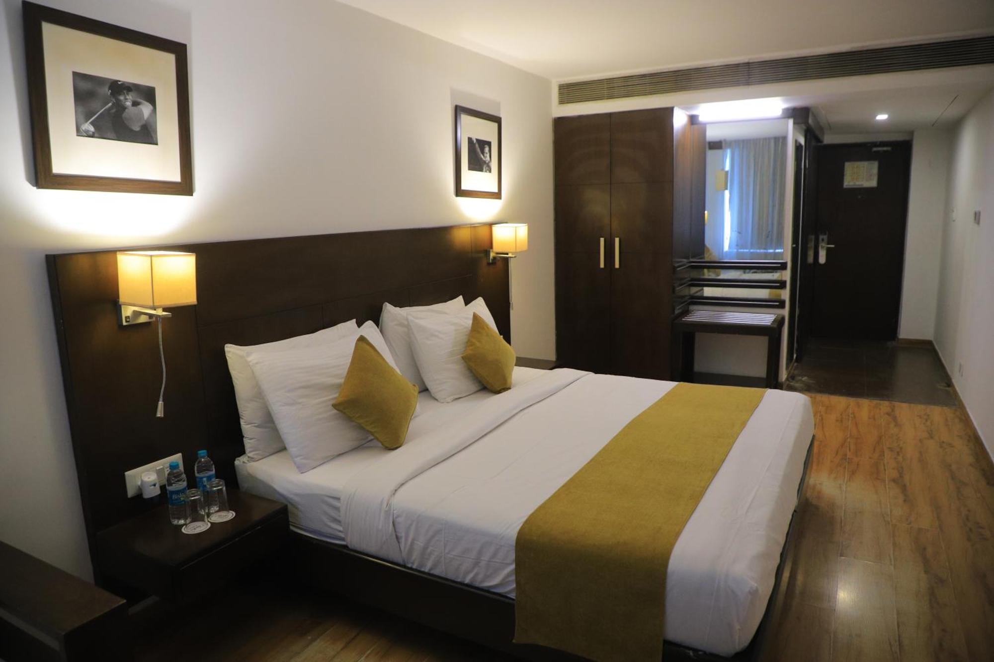 Hotel Clarks Collection Vadodara Buitenkant foto